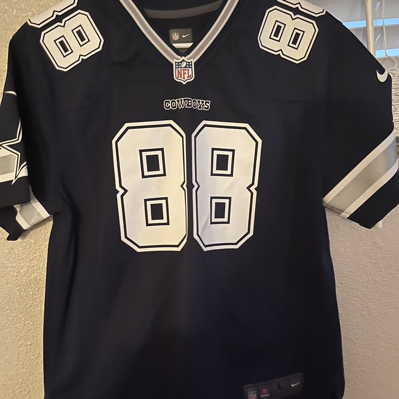 NFL DALLAS COWBOYS BRYANT 88 ON FIELD STITCHED WHITE LIMITED JERSEY Size - L