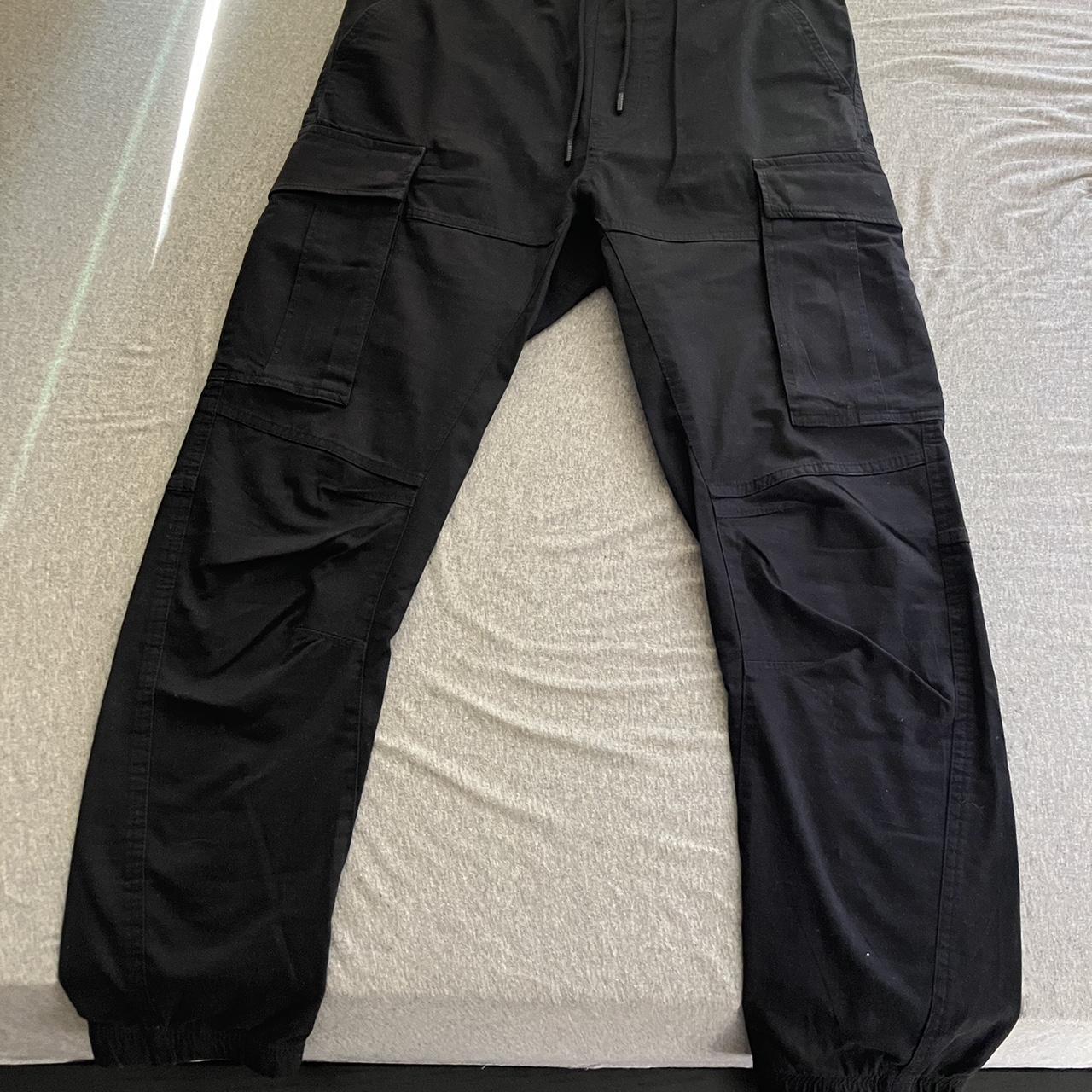 Small H&M cargo joggers. Worn a couple times. - Depop