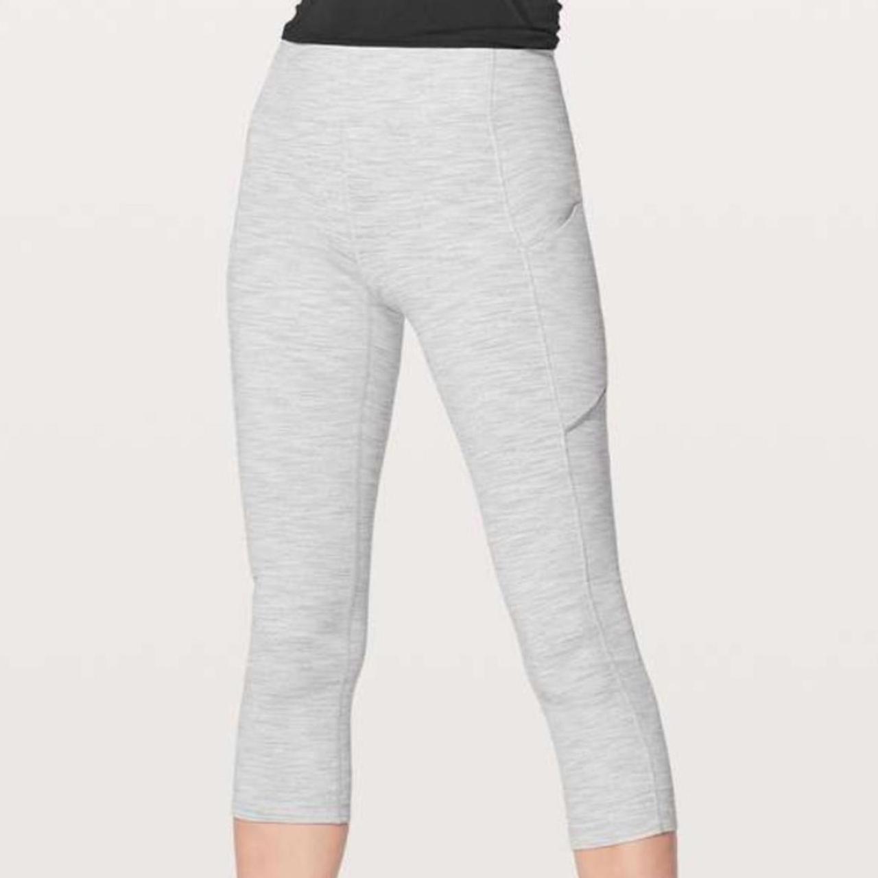 item listed by fernandamoran24