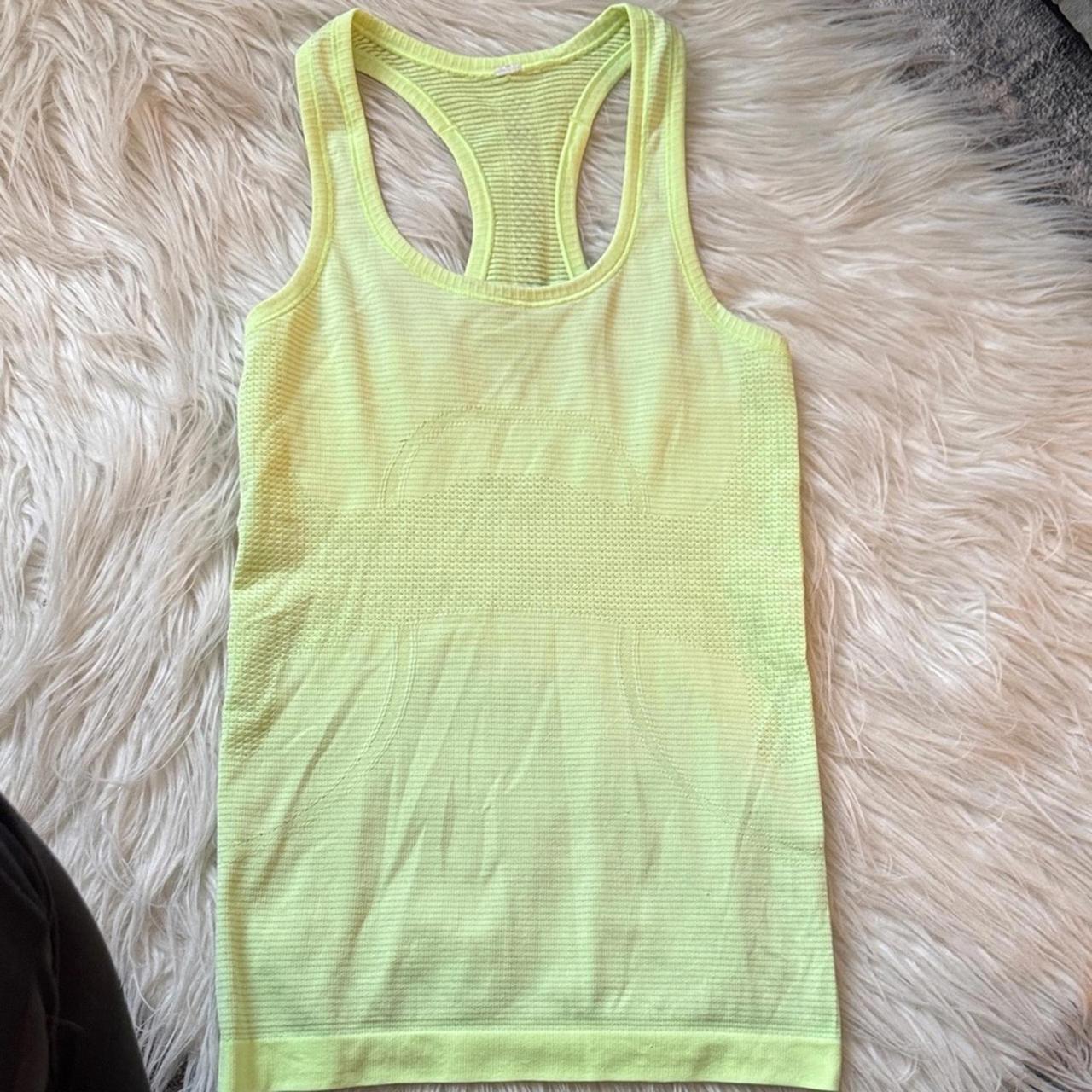 item listed by fernandamoran24