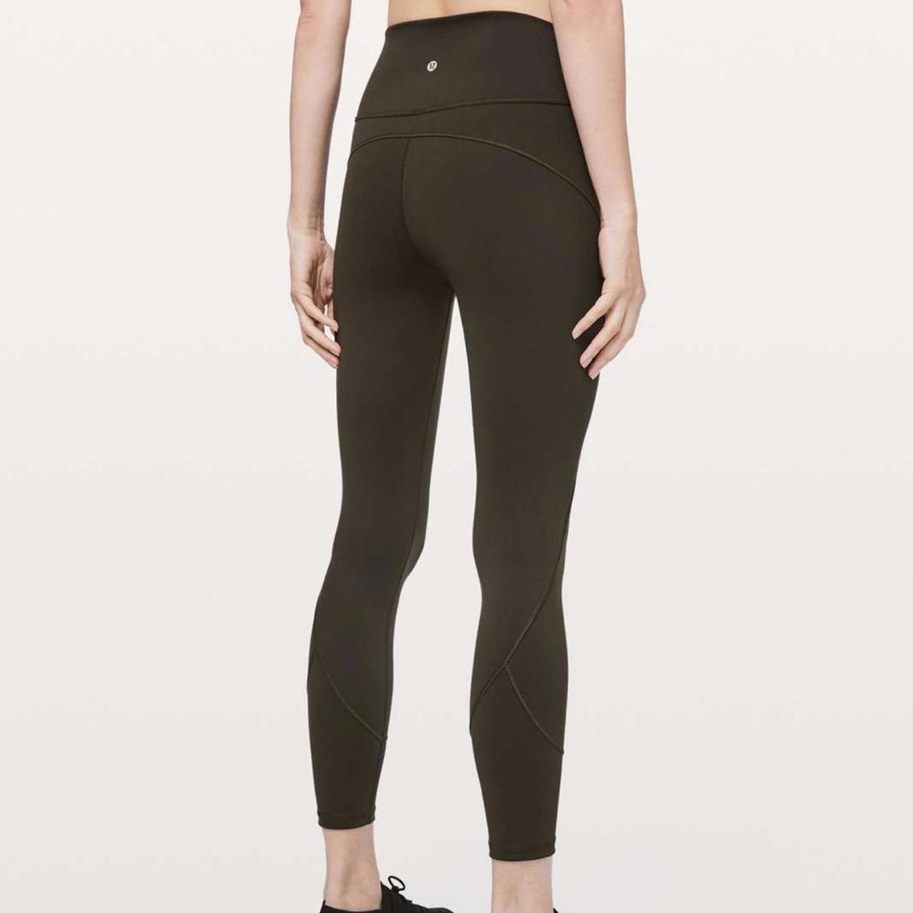 item listed by fernandamoran24