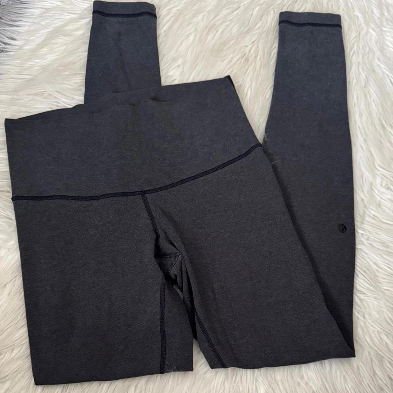item listed by fernandamoran24