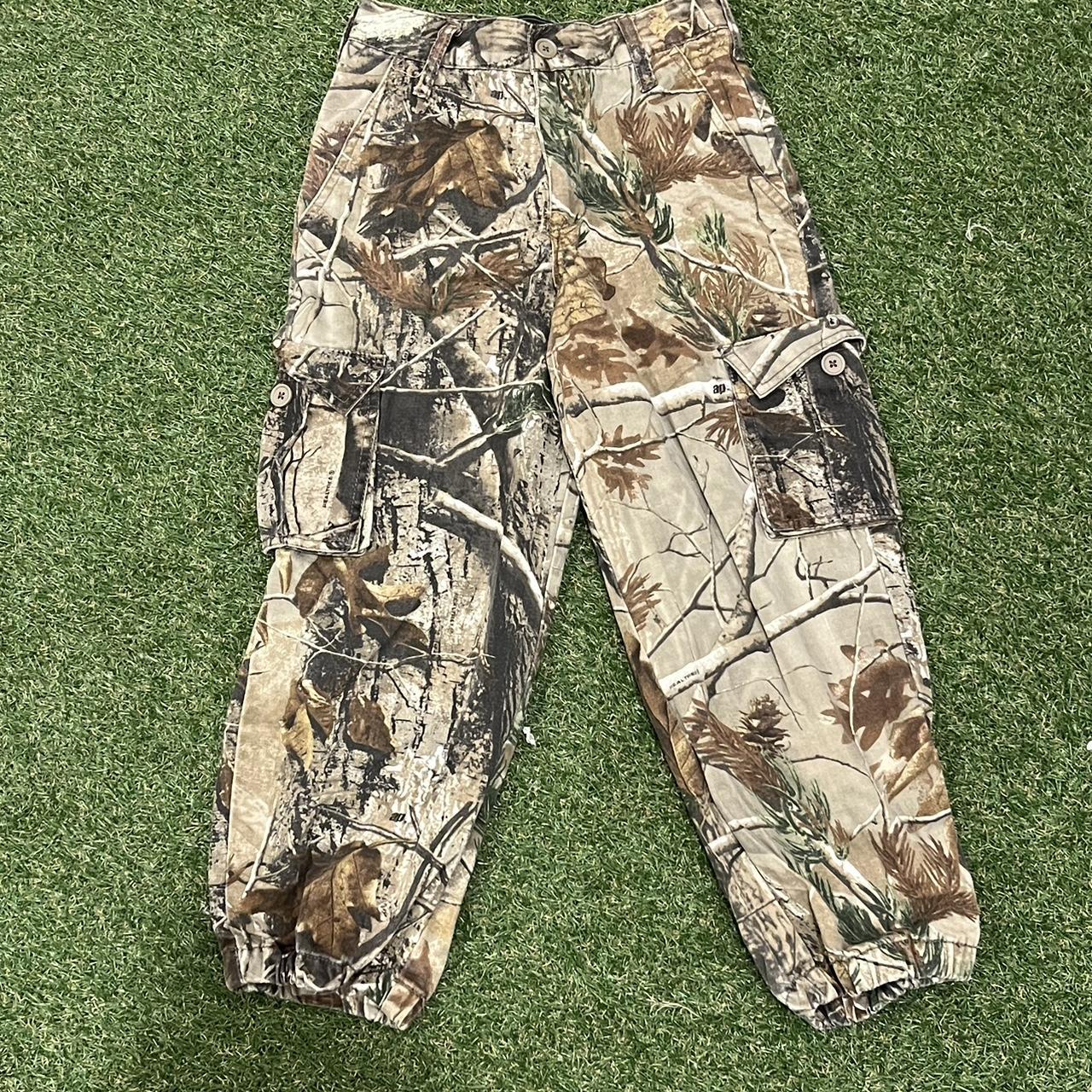 Kids real tree camo pants size 8m in perfect condition - Depop