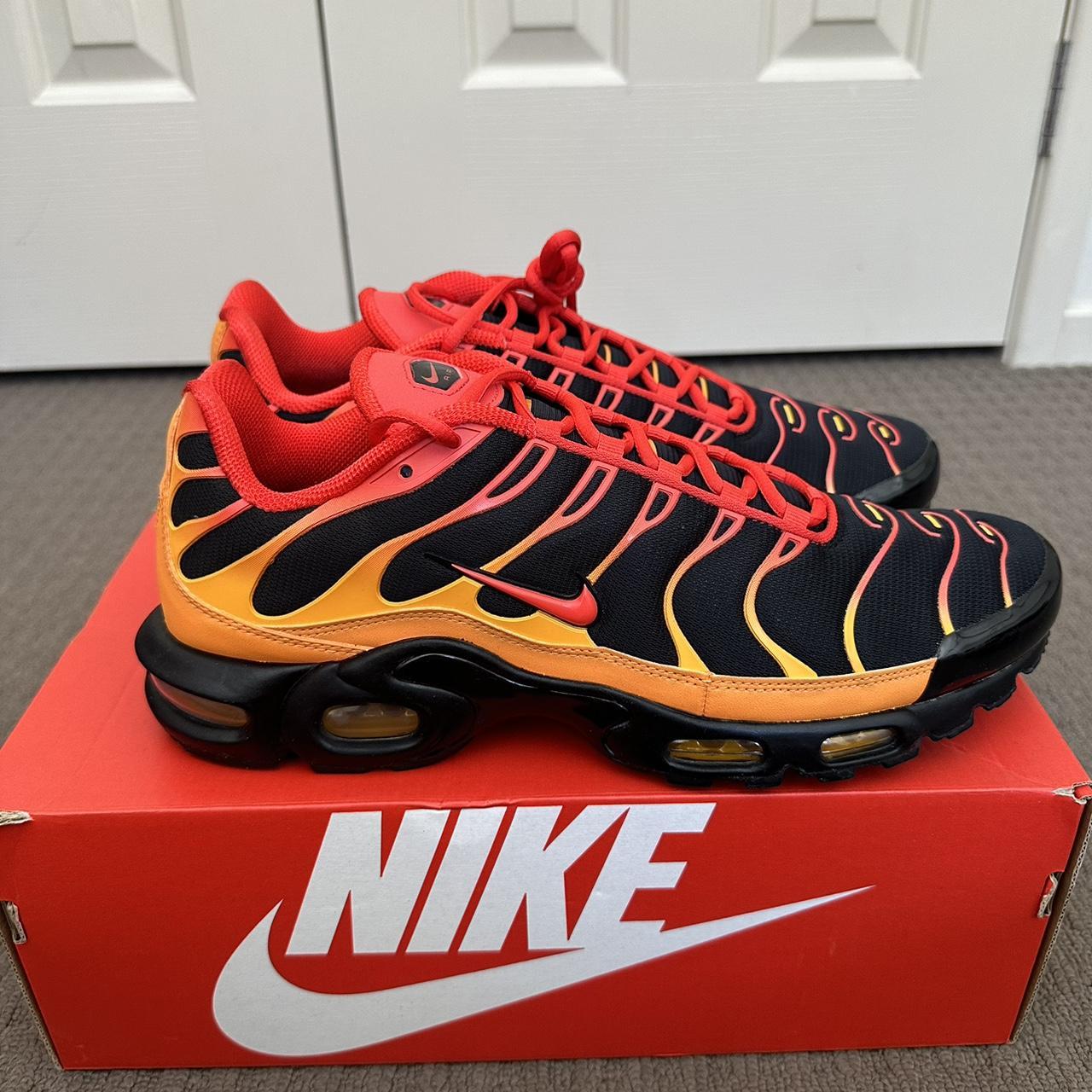 tn nike volcano