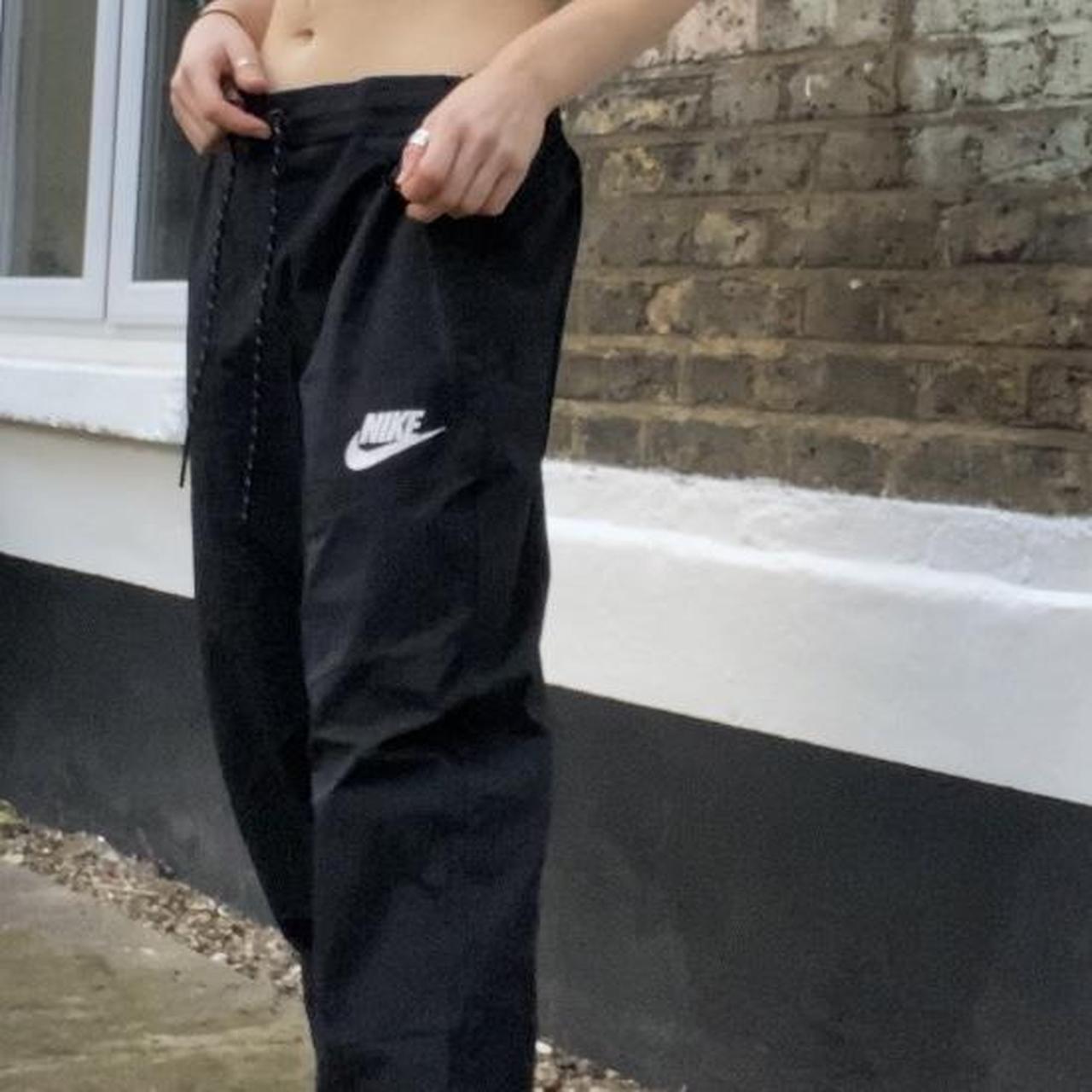 nike joggers with zips