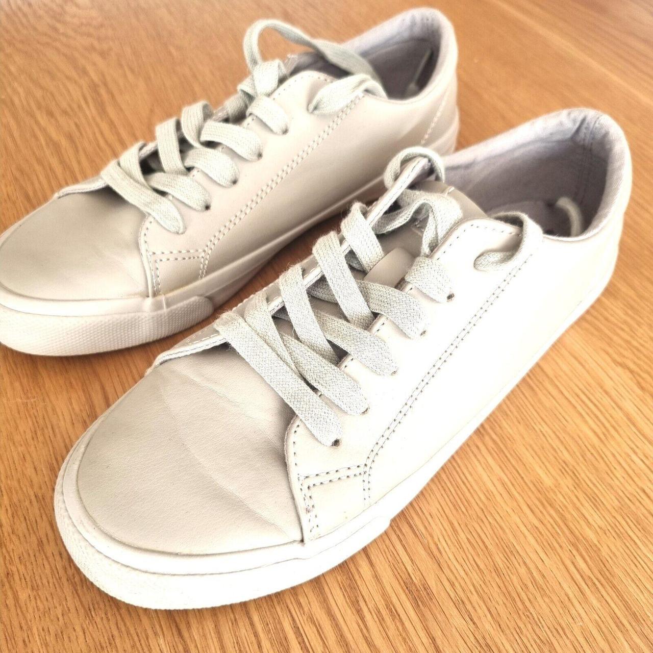 Grey trainers sale size 5