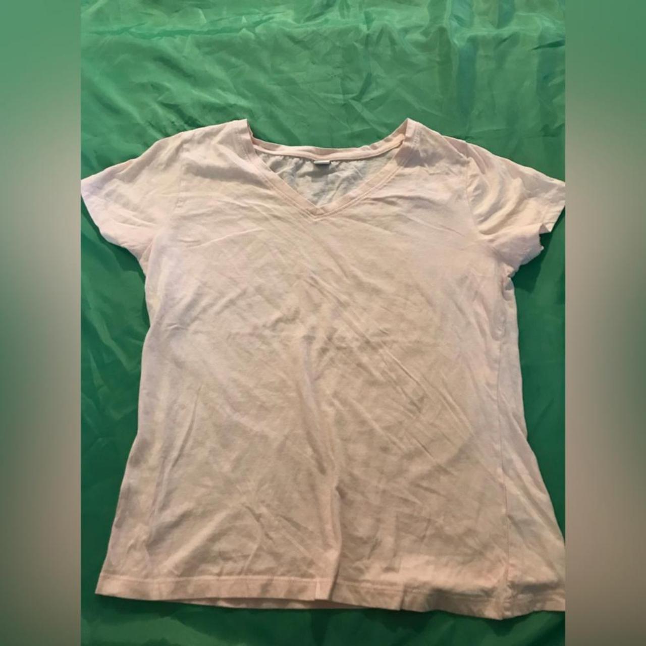 Kmart V neck T shirt Women Size M Pale pink color