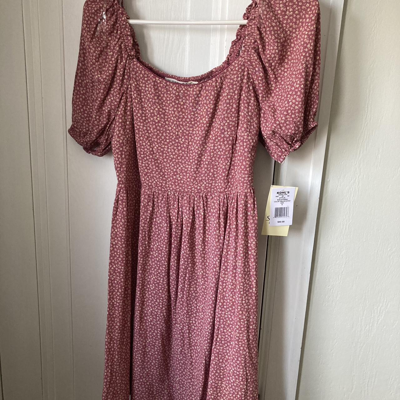 item listed by thriftingtay