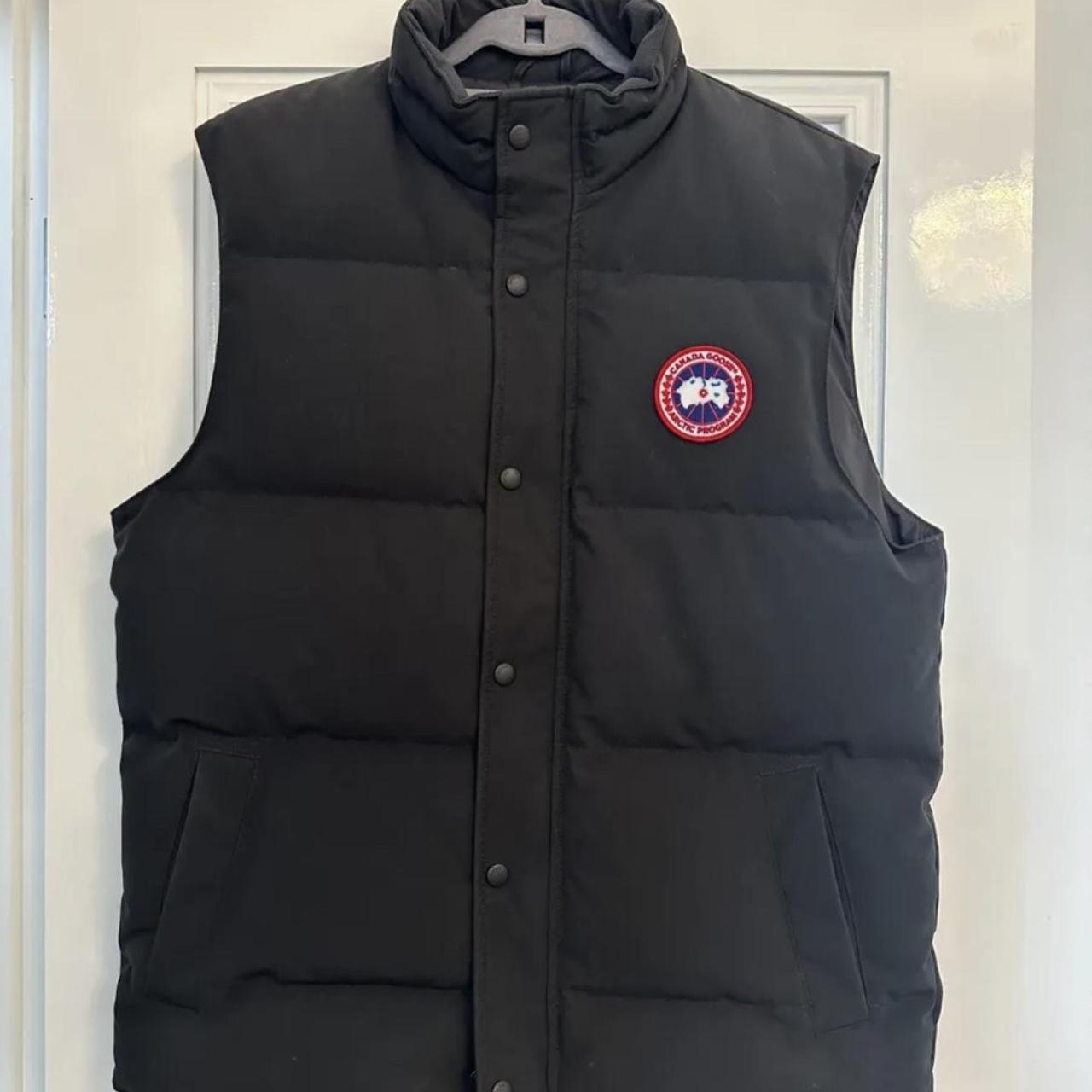 Canada goose gillet Size m - Depop