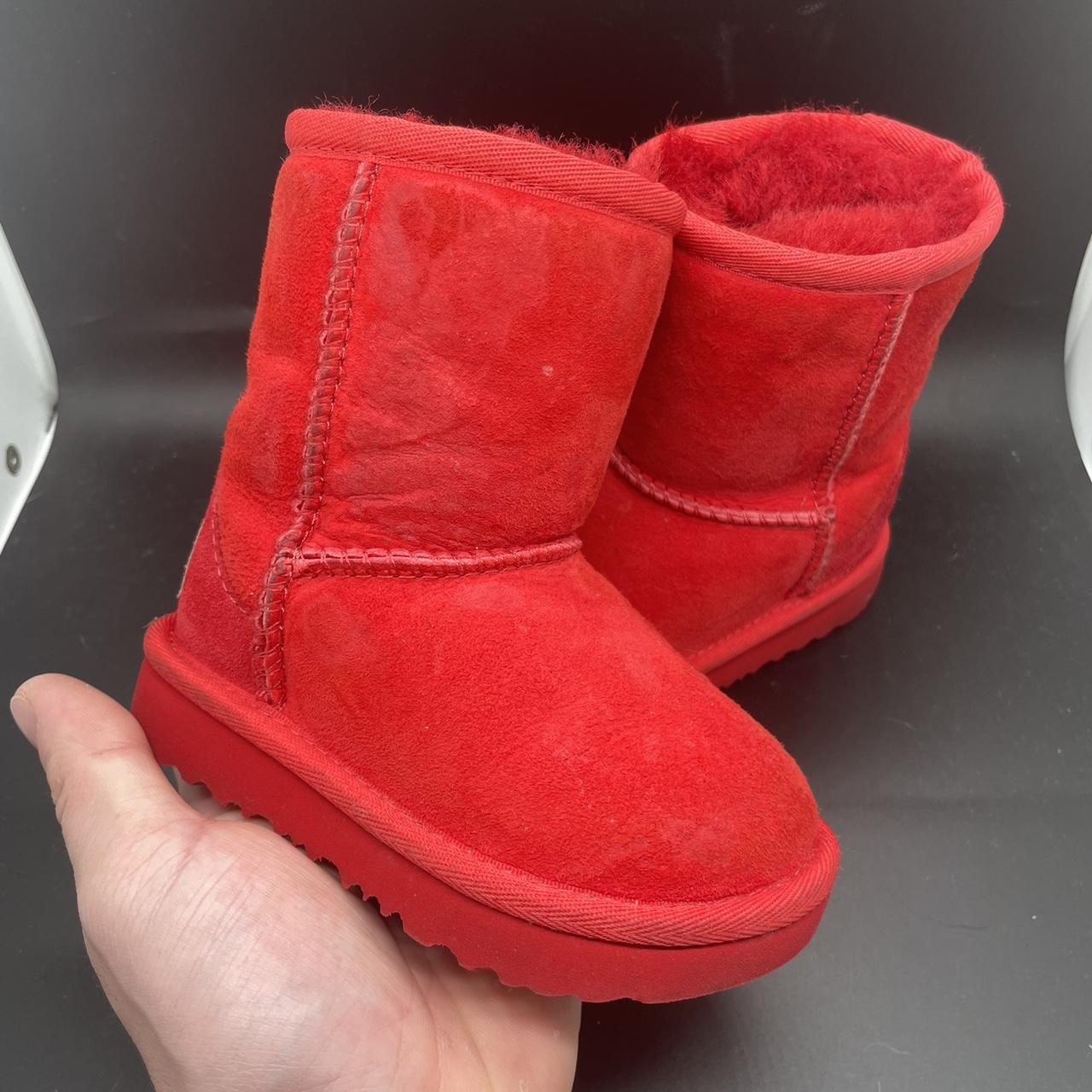 Boy ugg boots online red