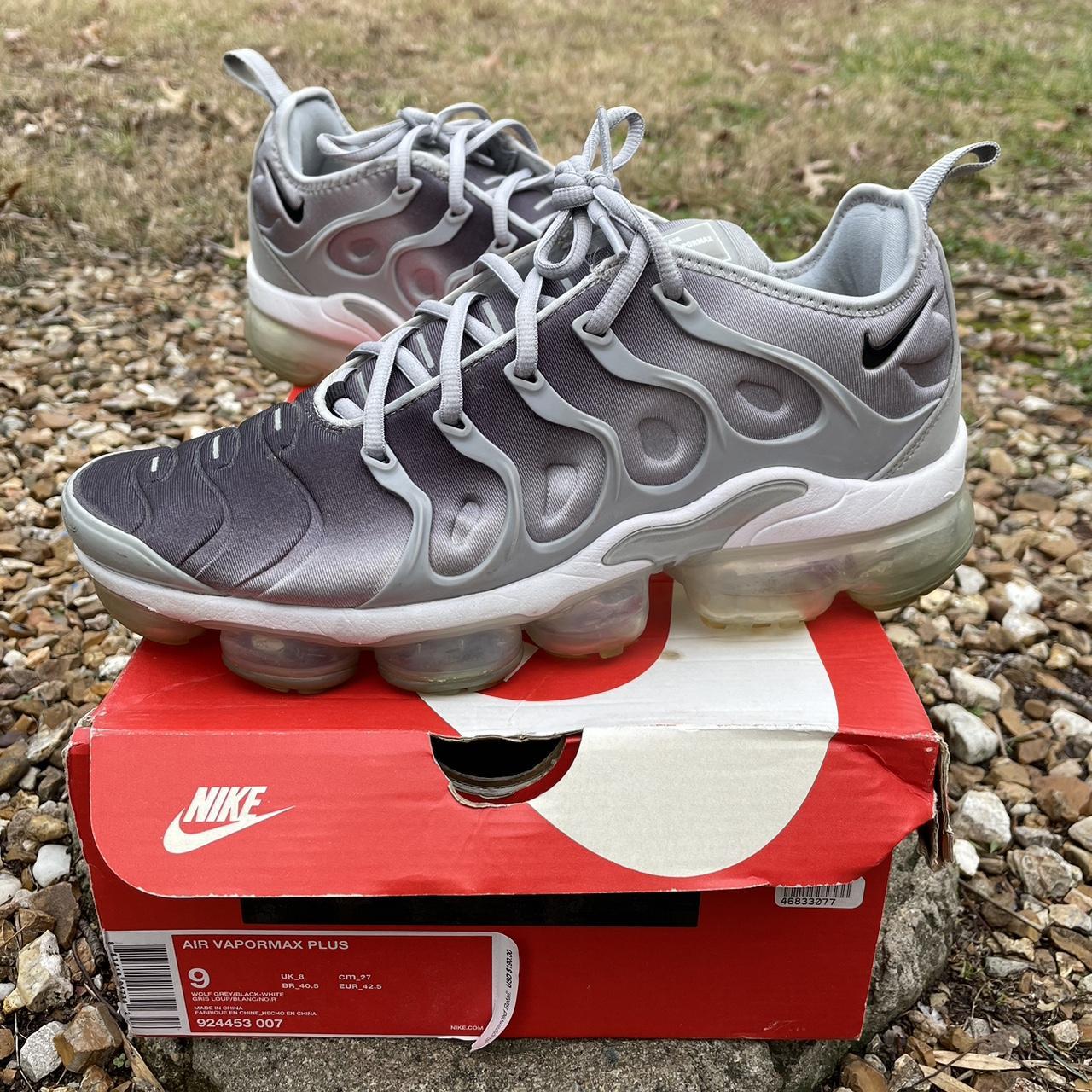 NIKE VAPORMAX PLUS SILVER GRADIENT SIZE 9 OG BOX HAS. Depop