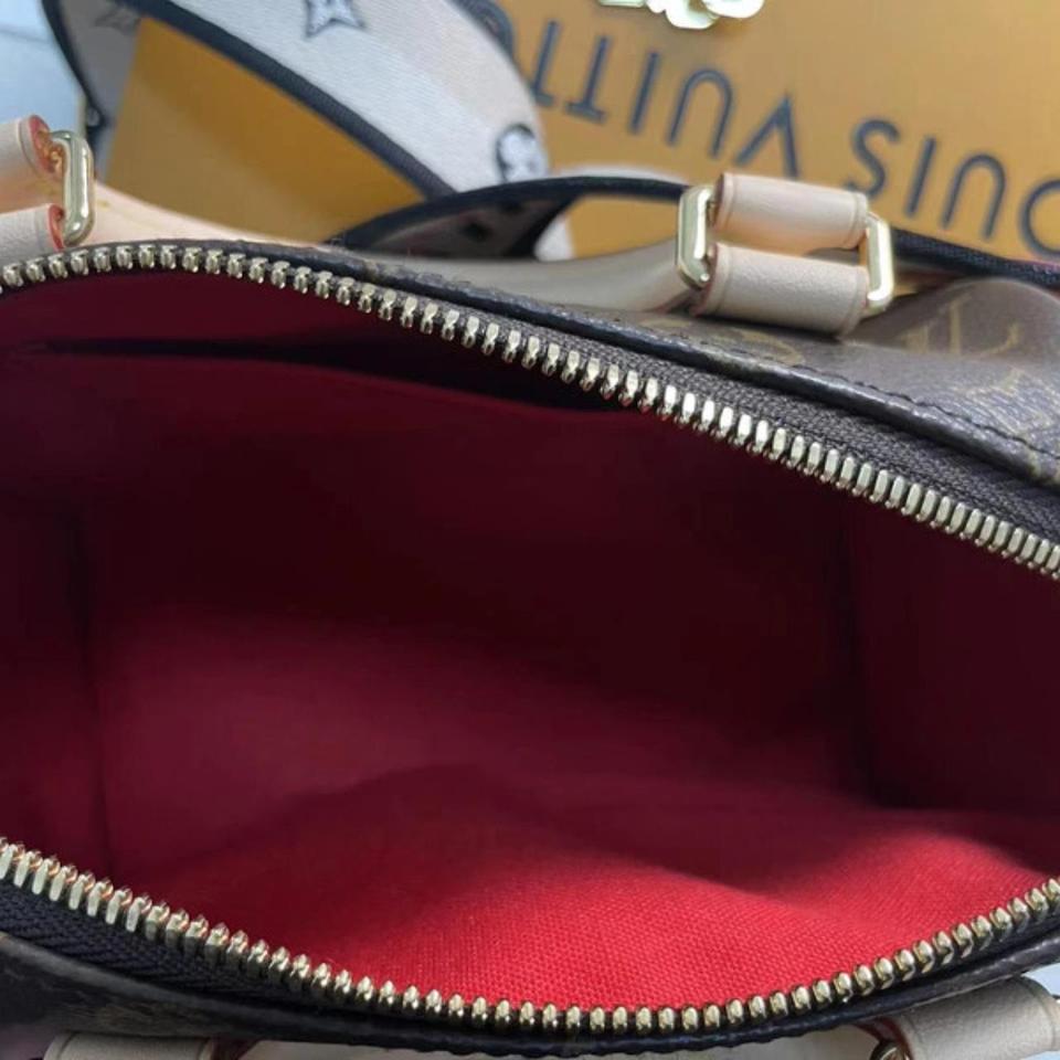 Louis Vuitton Croisette bag original price - Depop