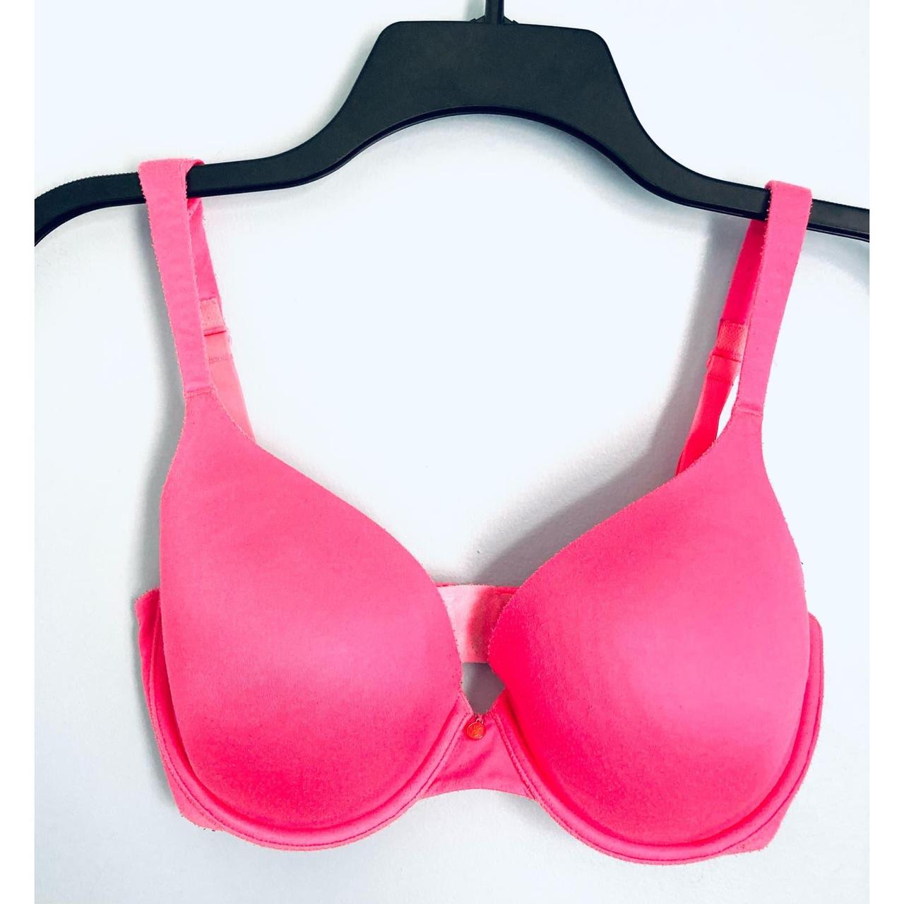 Victoria secret/Pink bra. Super push up. Size 34 D. - Depop