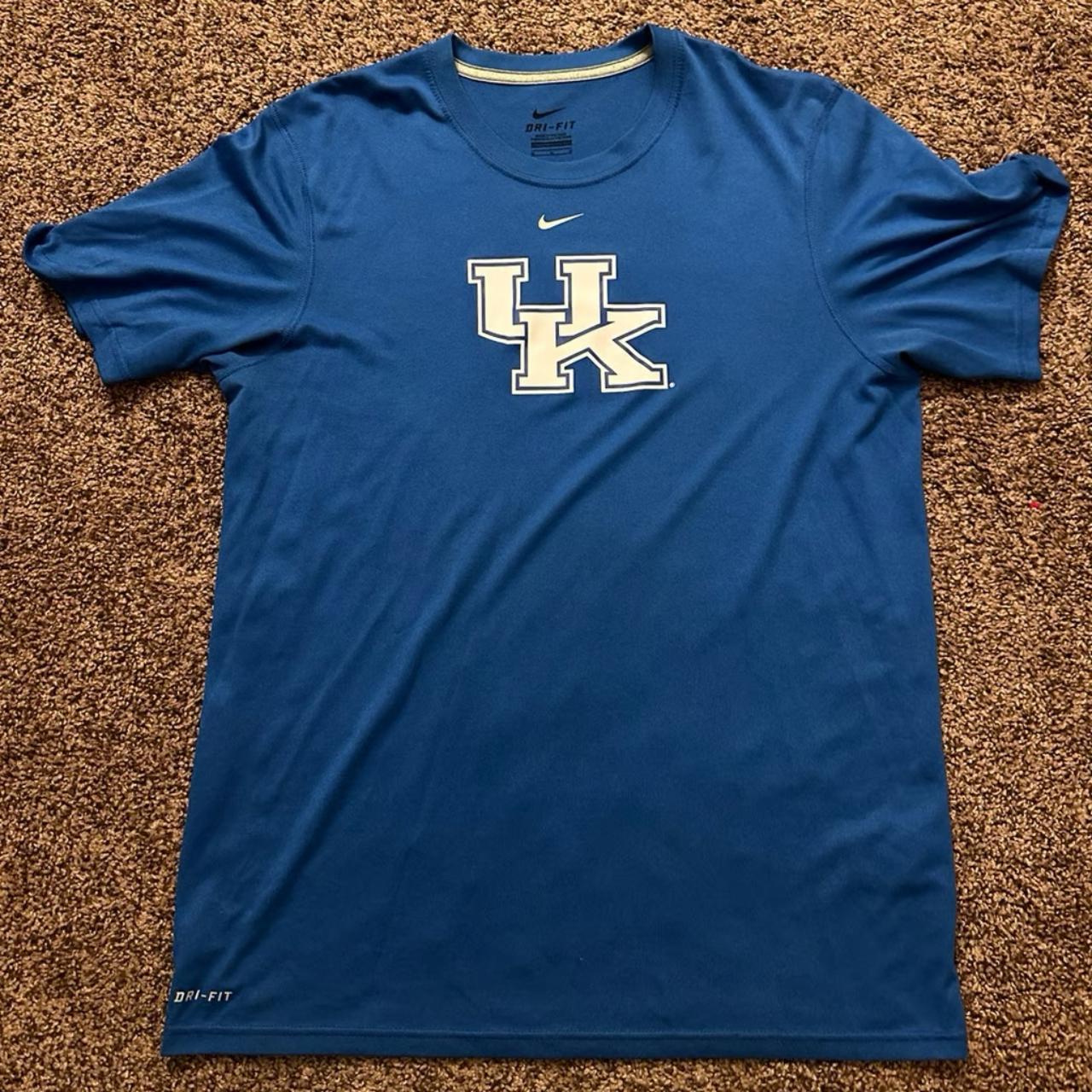 Nike Kentucky UK Wildcats Shirt Medium Please... - Depop