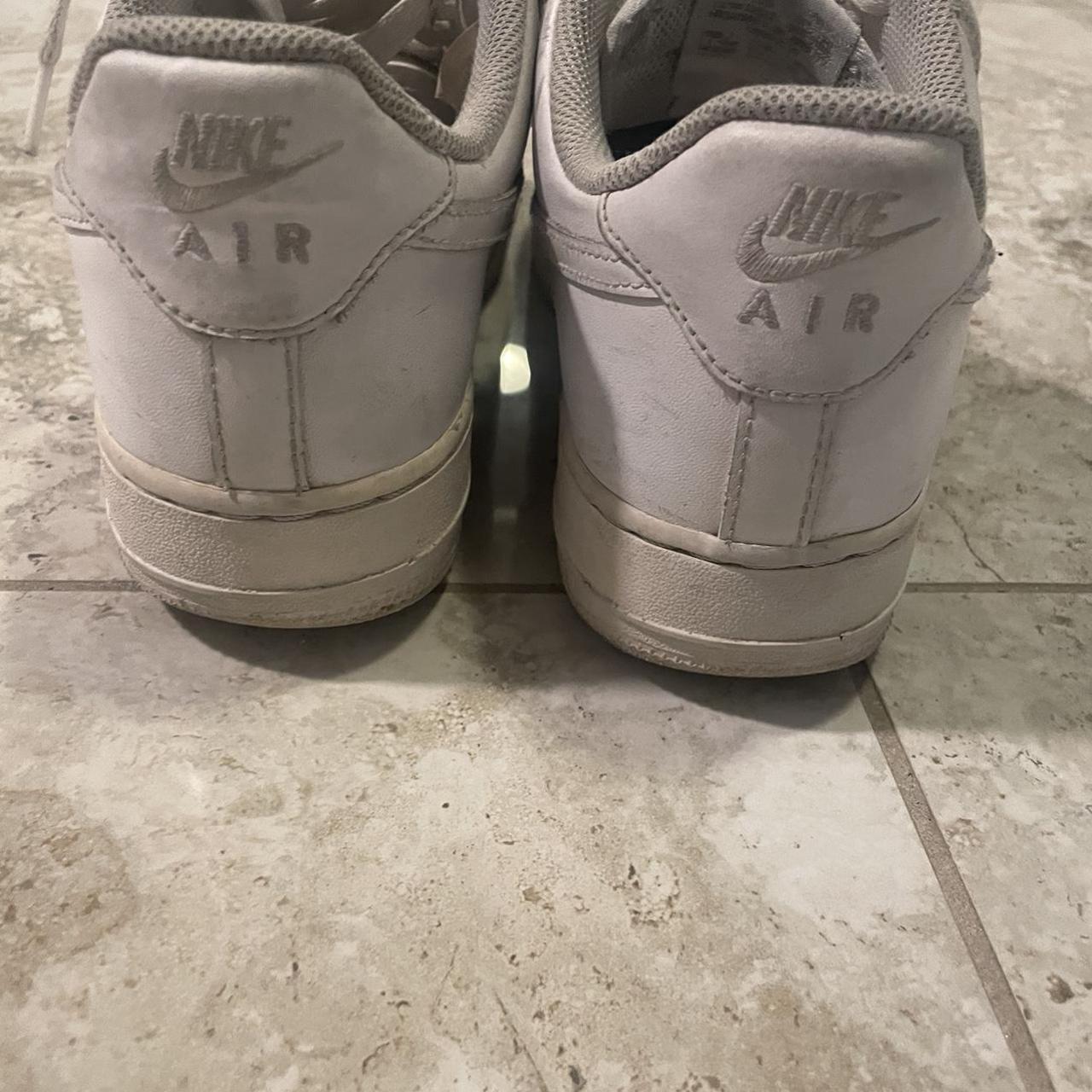 white airforces size 4