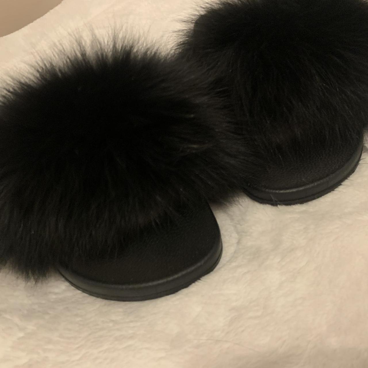 Fluffy sliders best sale size 5