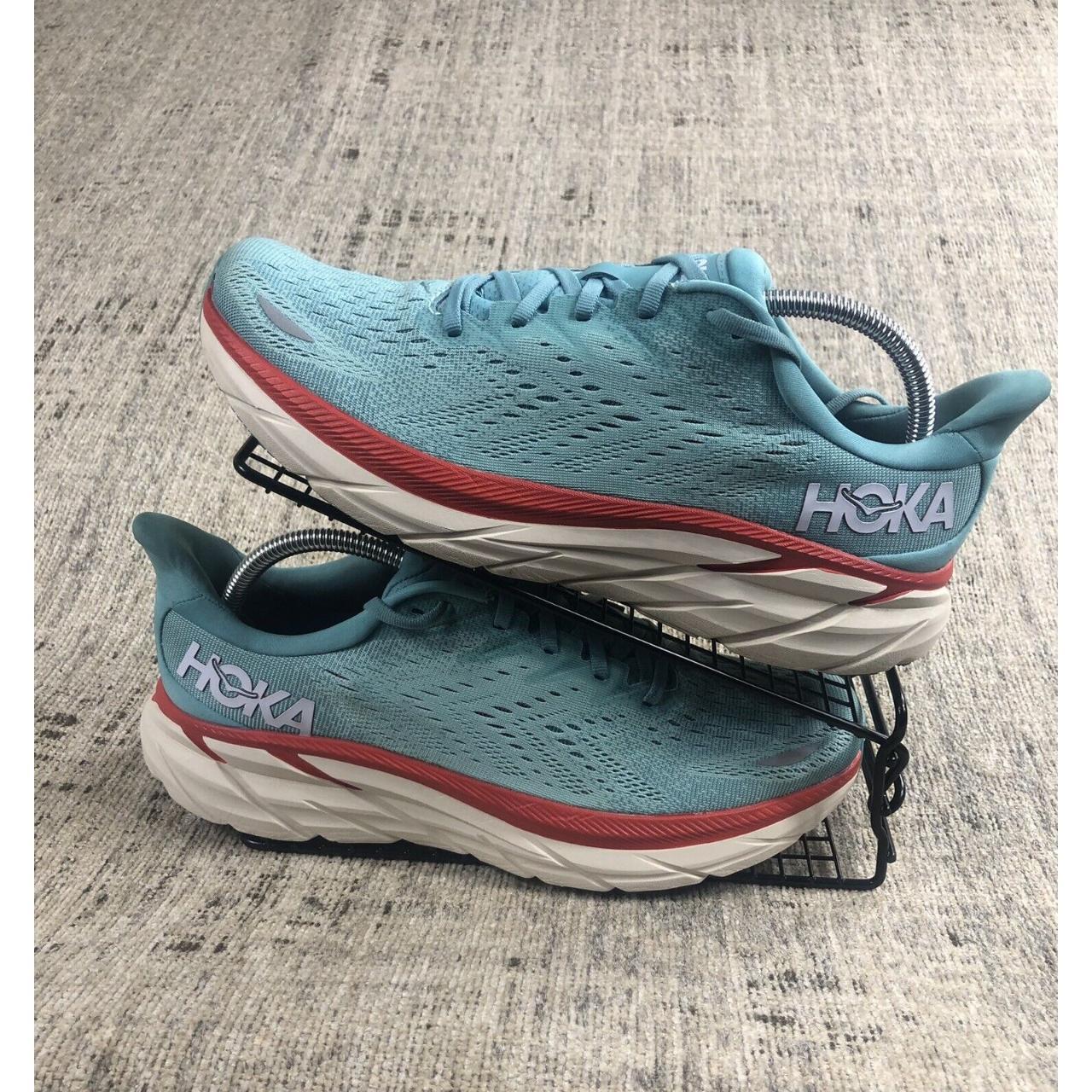 hoka one one clifton 8 womens size 10.5 pre owned... - Depop