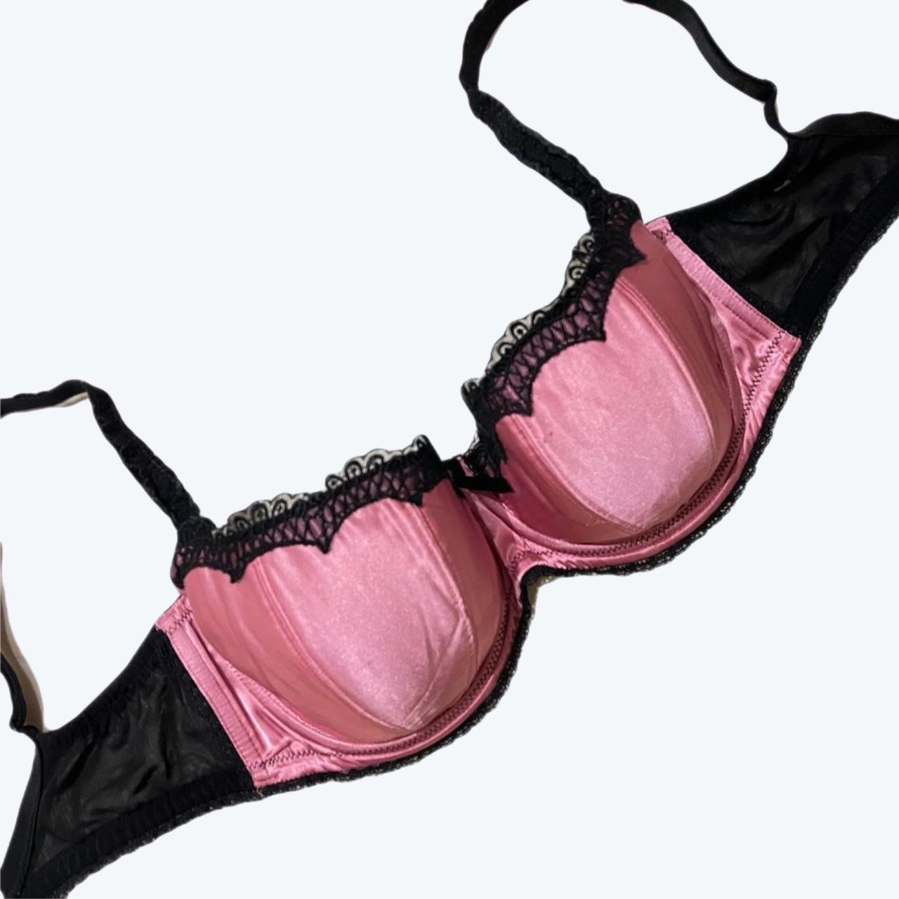 Black lace and pink satin bra. Has adjustable straps - Depop