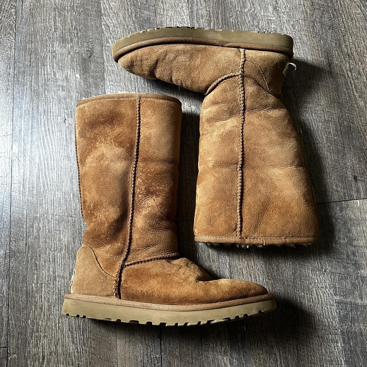 Ugg outlet boots size 7