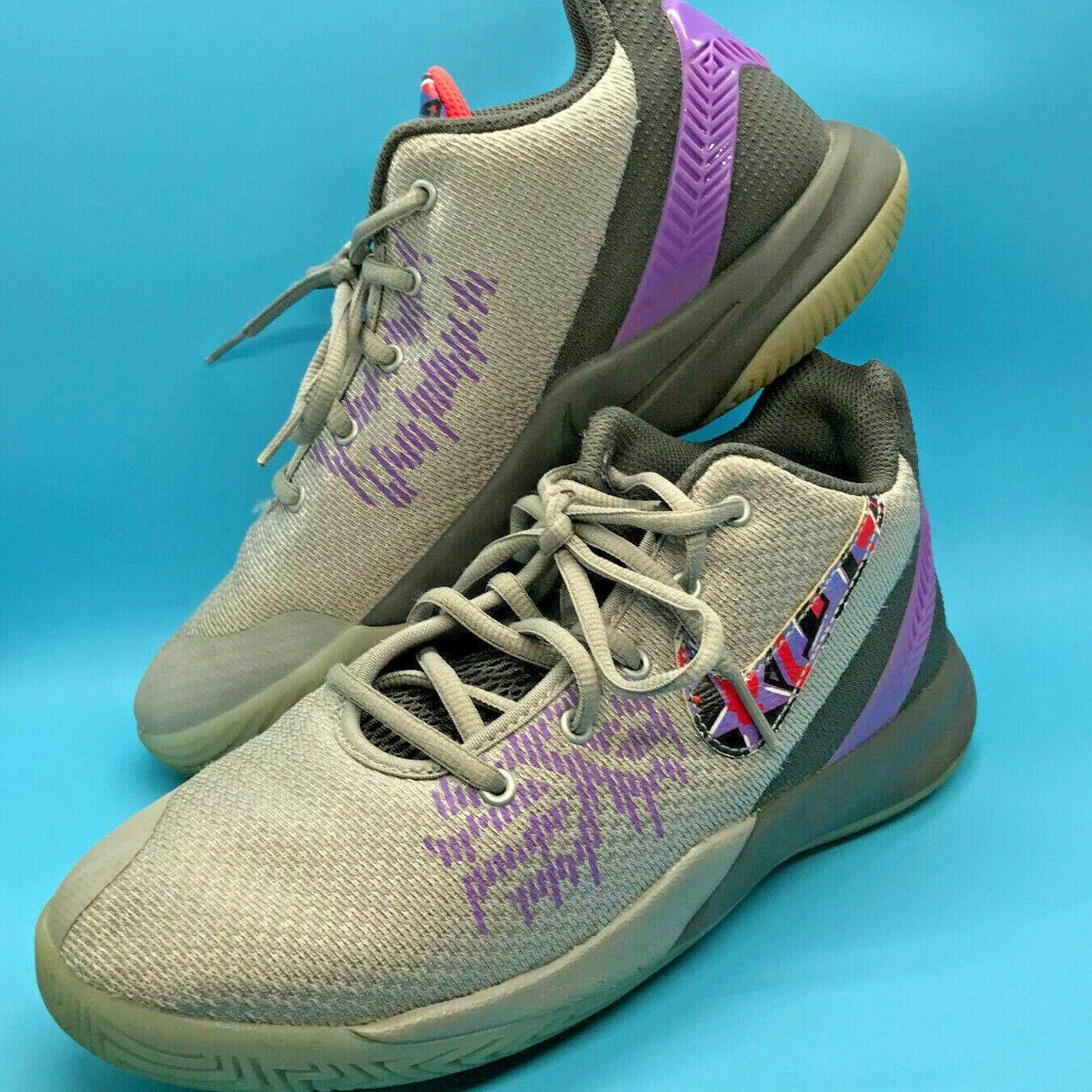 Nike Kyrie Flytrap II Kids Youth Basketball - Main Image