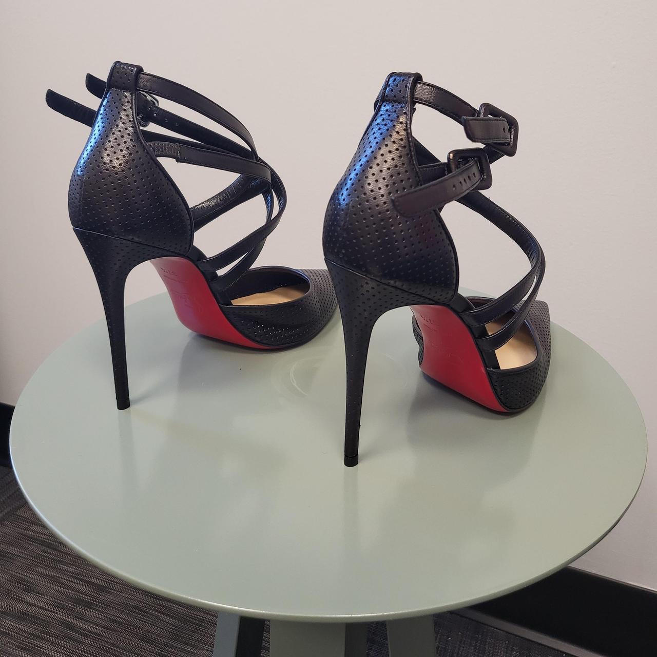 Pumps Louboutin Victorilla Preloved Christian Louboutin Victoria