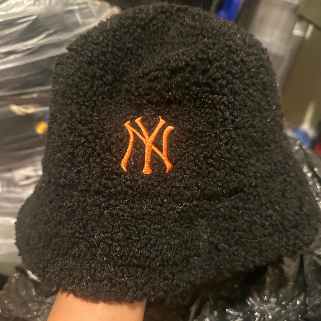New Era Men's Hat - Black – Black and orange New York Yankees bucket …