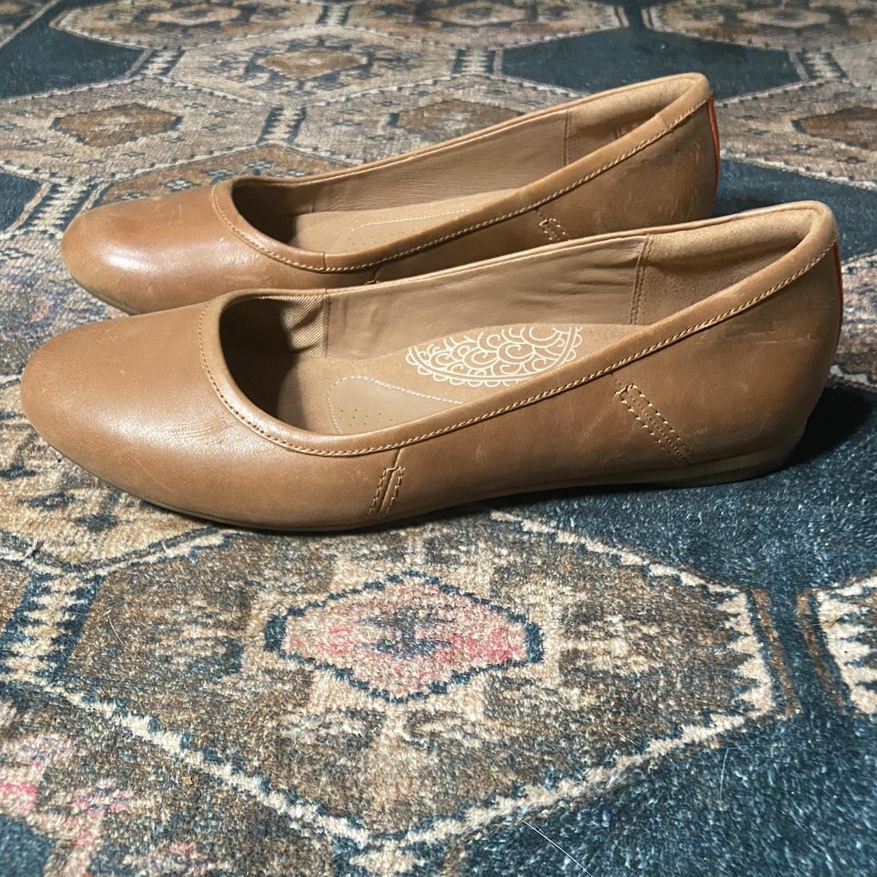 Clarks Canebay Plain Tan Leather Flats Size... - Depop