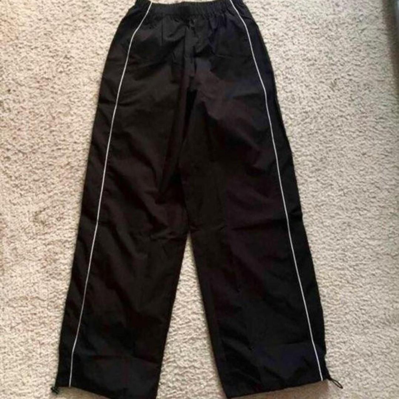 Vintage black joggers/parachute pants Super cute,... - Depop