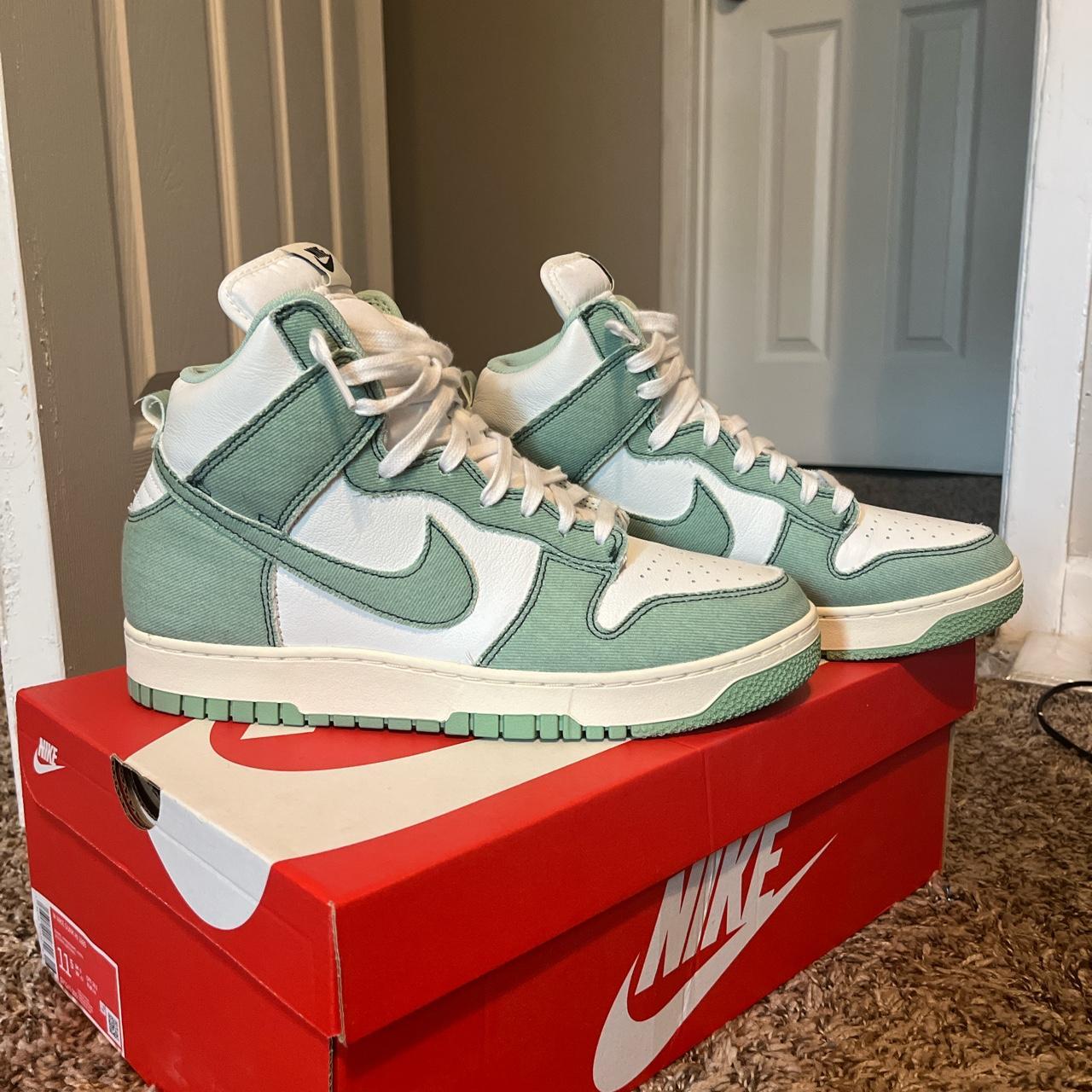 nike dunk high mint green