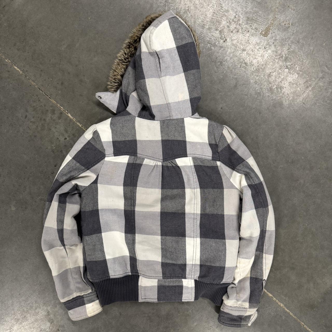 Roxy Women's Jacket - Grey/Multi - M – Roxy fur h… - image 6