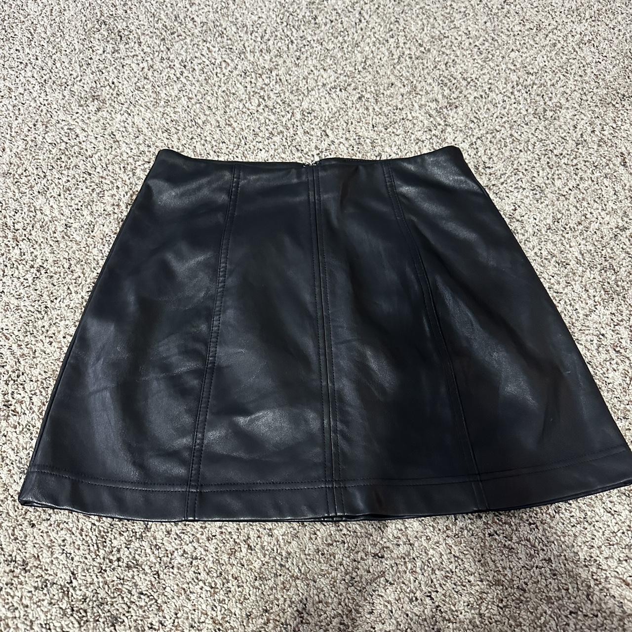 leather mini skirt - (fake leather) - Depop