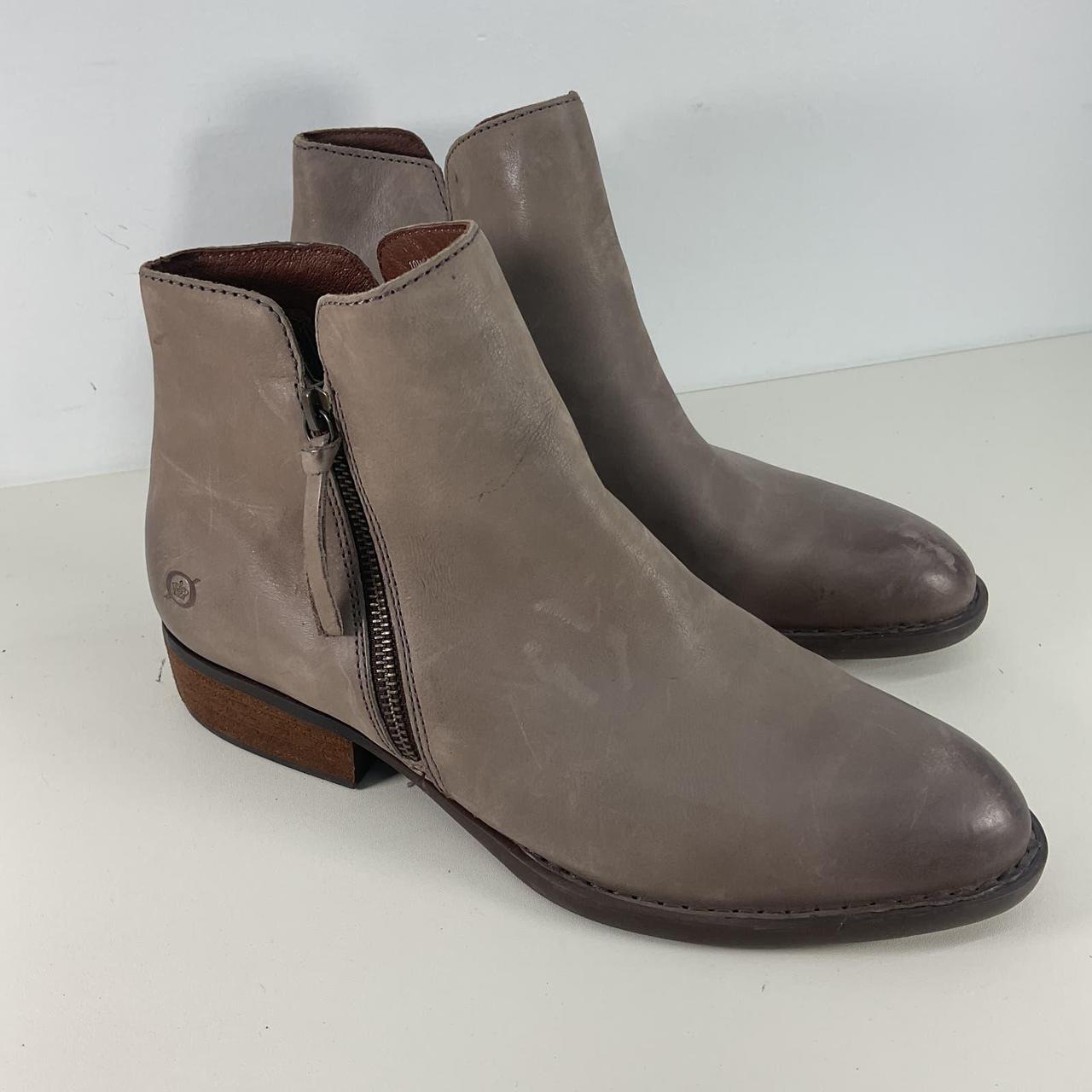 Born gray ankle boots best sale