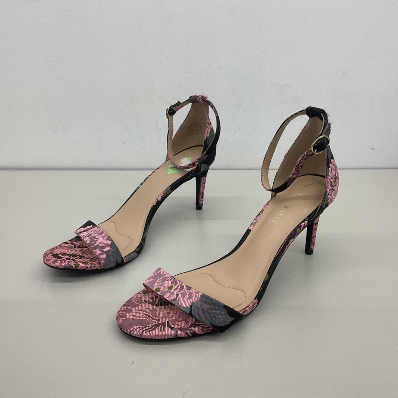 Women's Kelly & Katie Pink Floral Strappy Heels Size | Depop