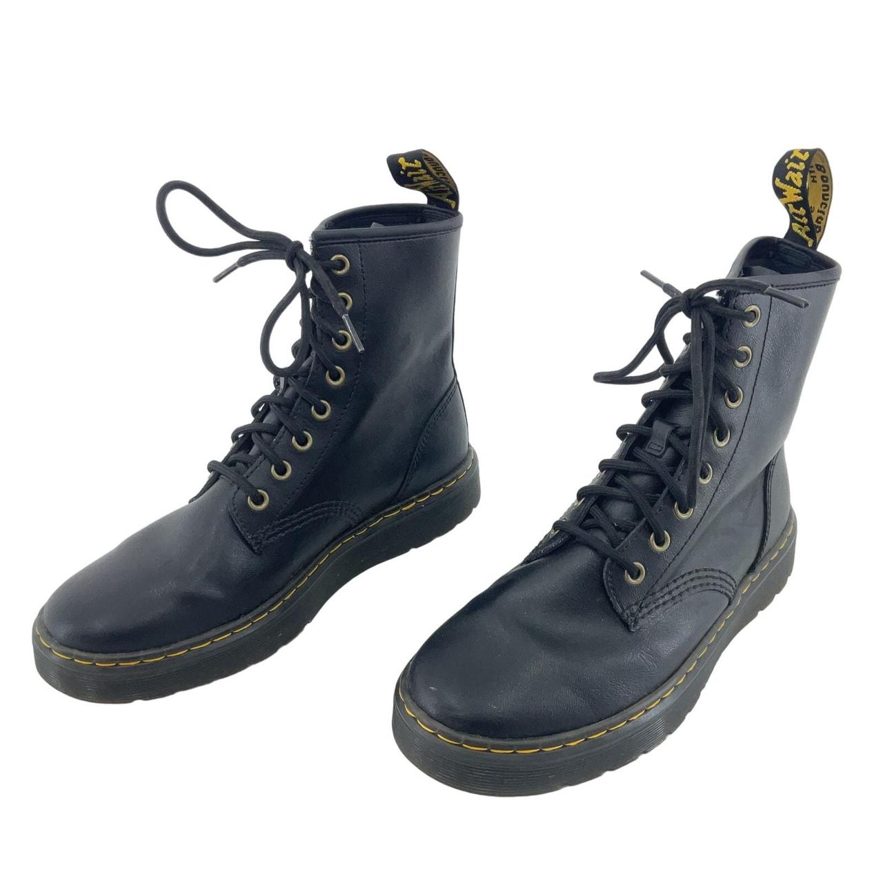 Dr martens pull tab hotsell