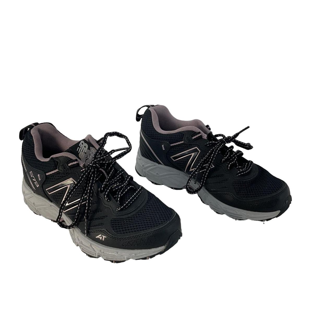 New balance 573 trail best sale