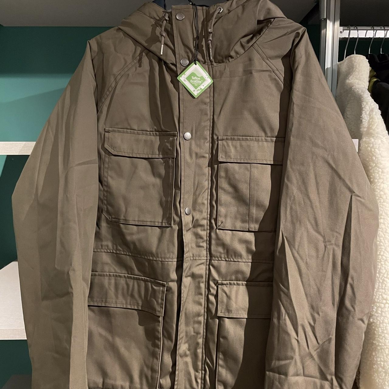 Volcom store renton jacket