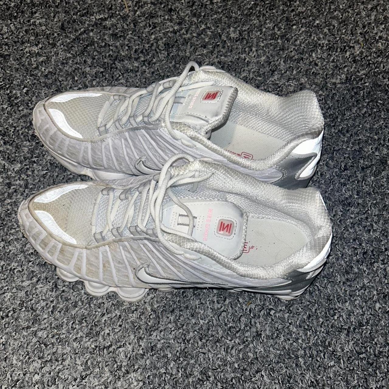 mens white nike shox
