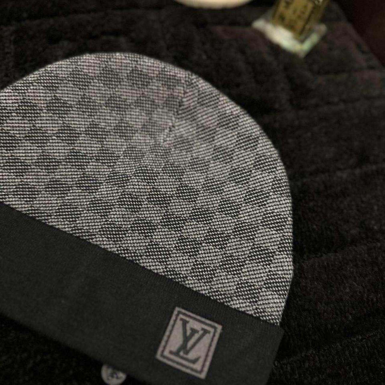 Louis Vuitton Petit Damier Hat Black Great - Depop
