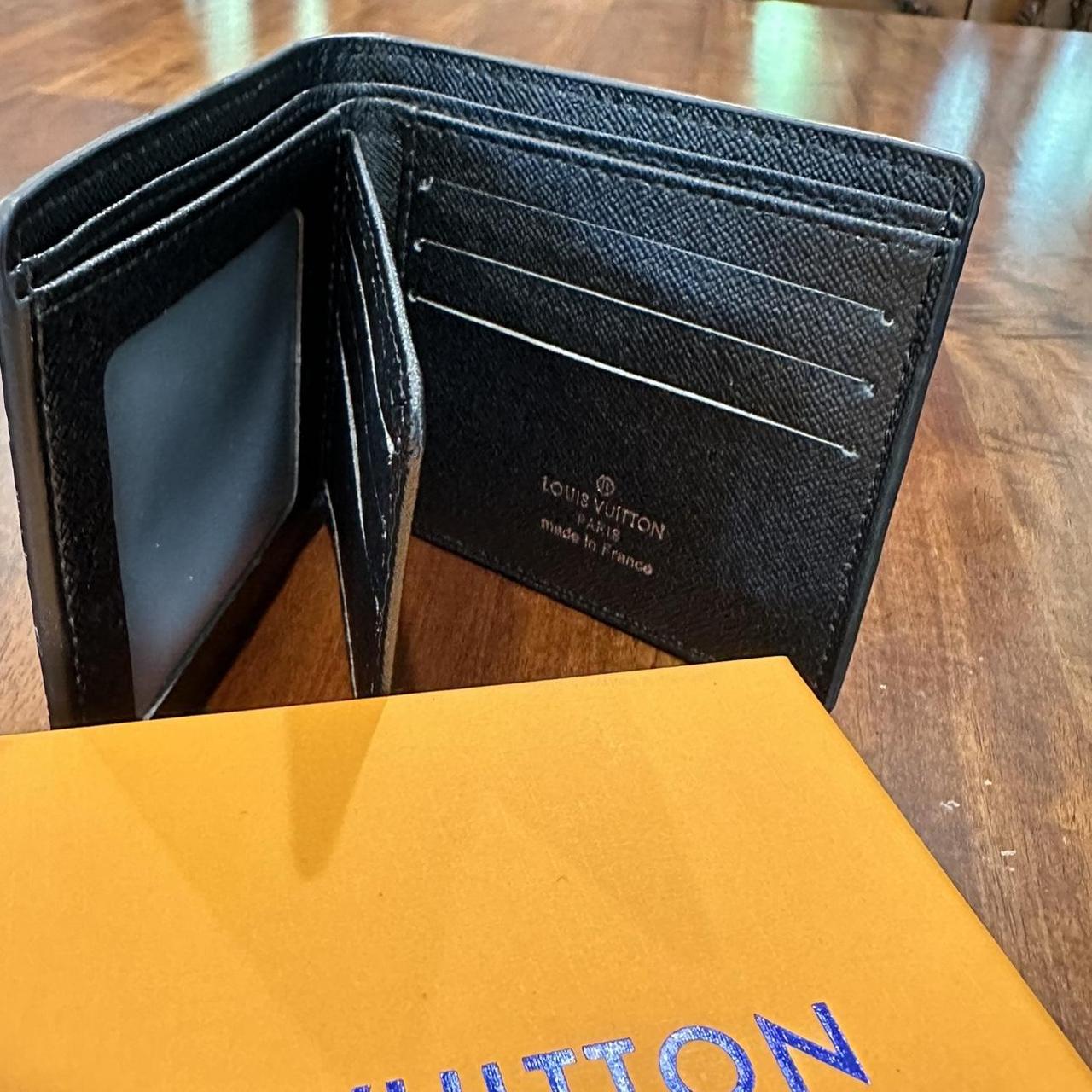 Louis Vuitton Capucines Compact Wallet Black - Depop