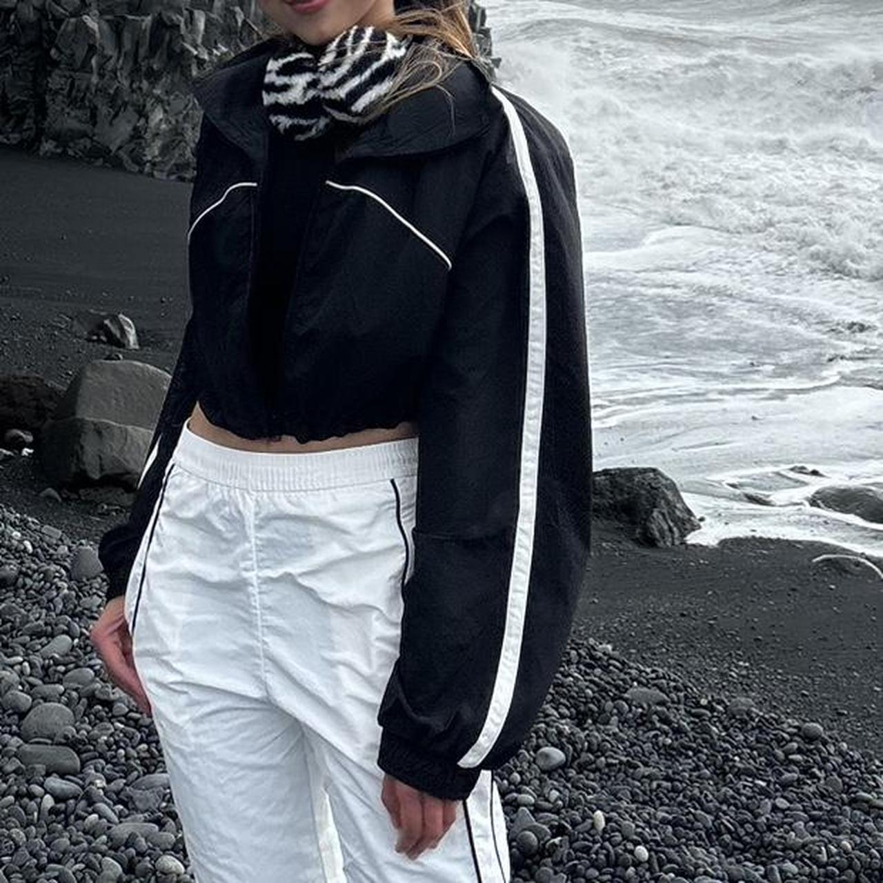 【Anyone more】Kime Cropped Windbreaker Jacket LADIES-WHITE-CAMO-CROP-