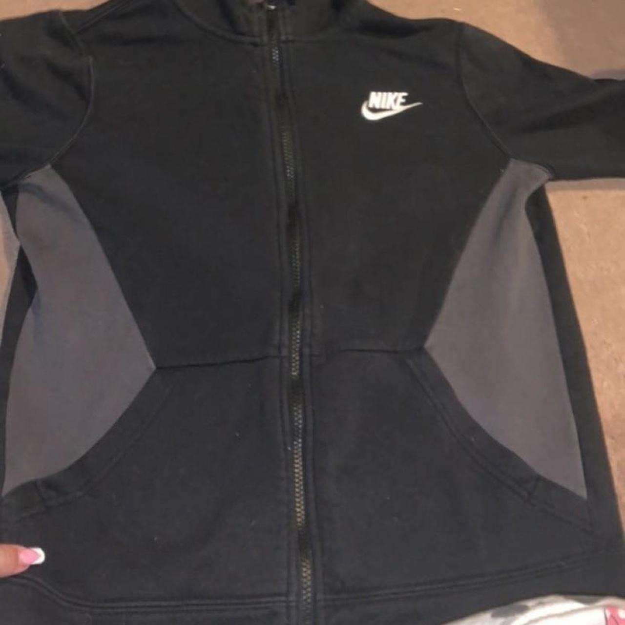oversized jumper nike