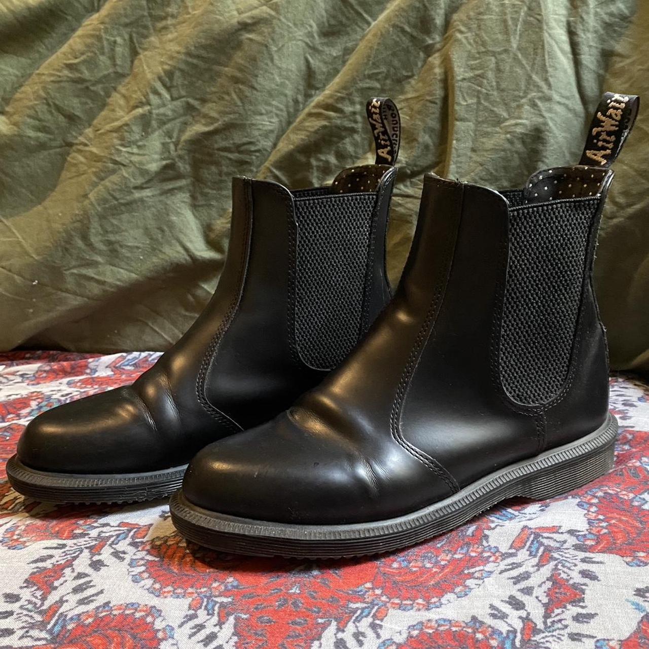 kensington flora dr martens