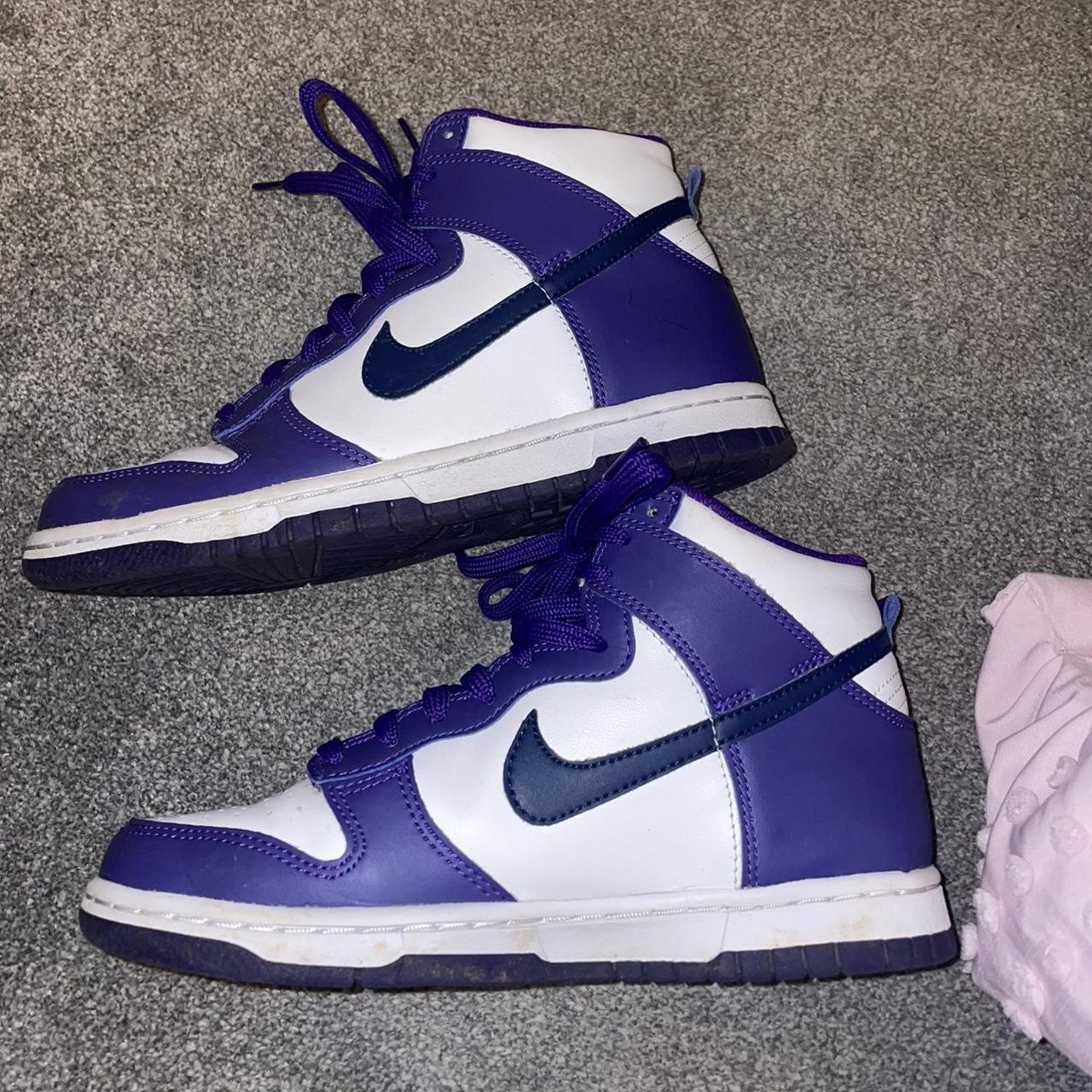 henry chadwicks nike purple shoes