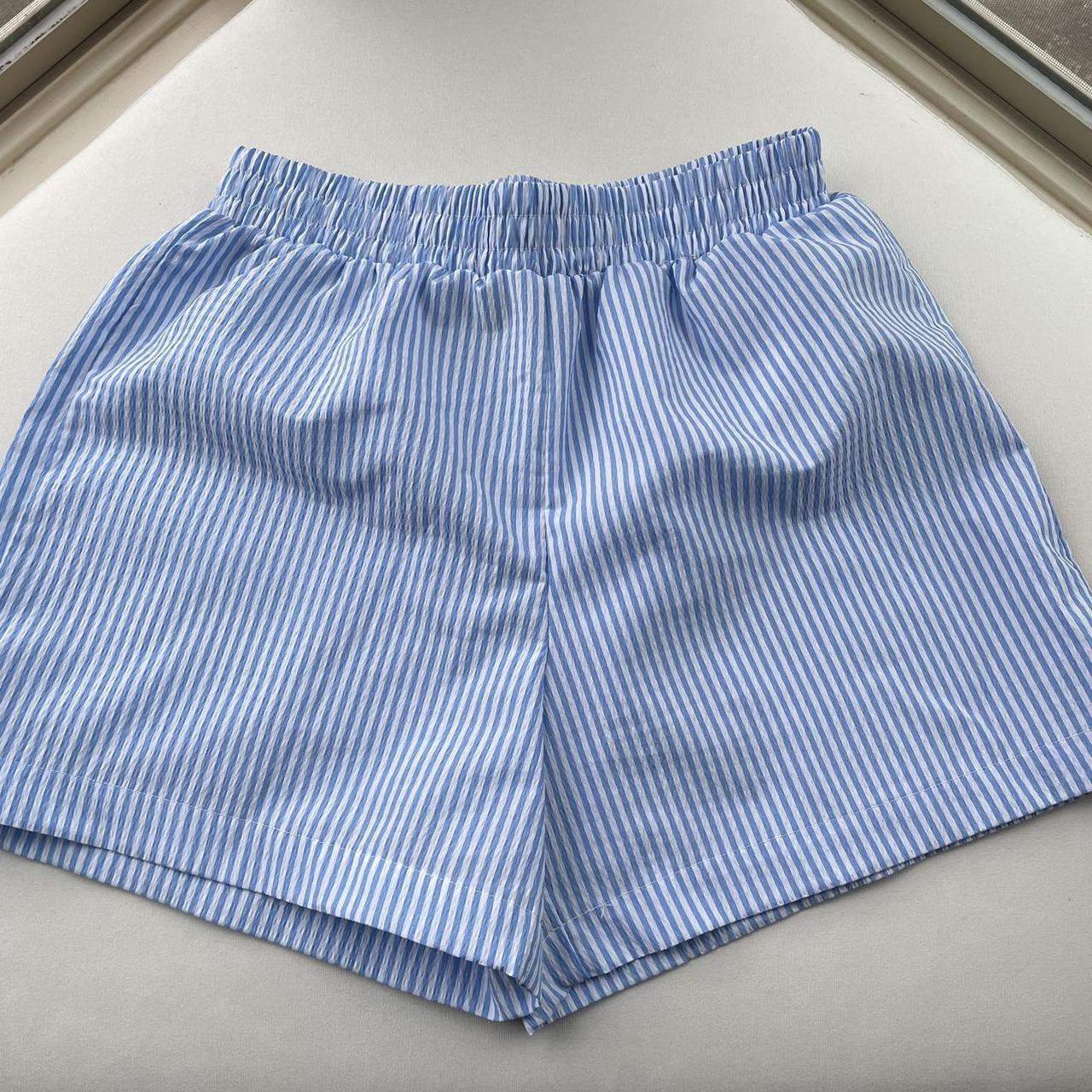 Forever 21 Blue and White Stripped Beach Shorts Size... - Depop