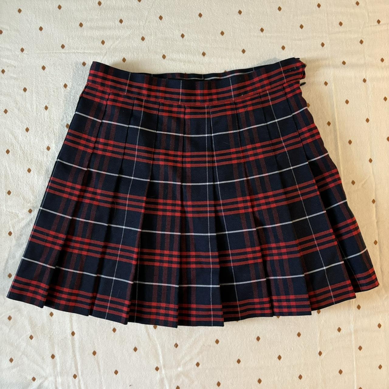High waisted pleated, plaid skirt. - Depop