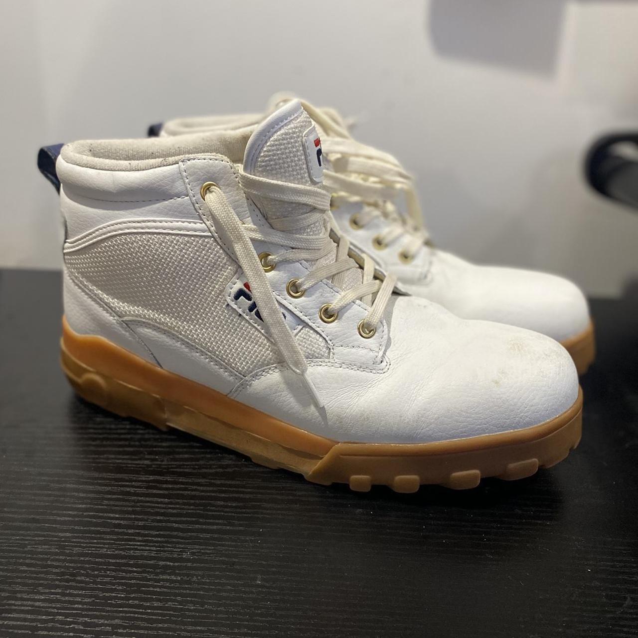 Fila walking outlet boots