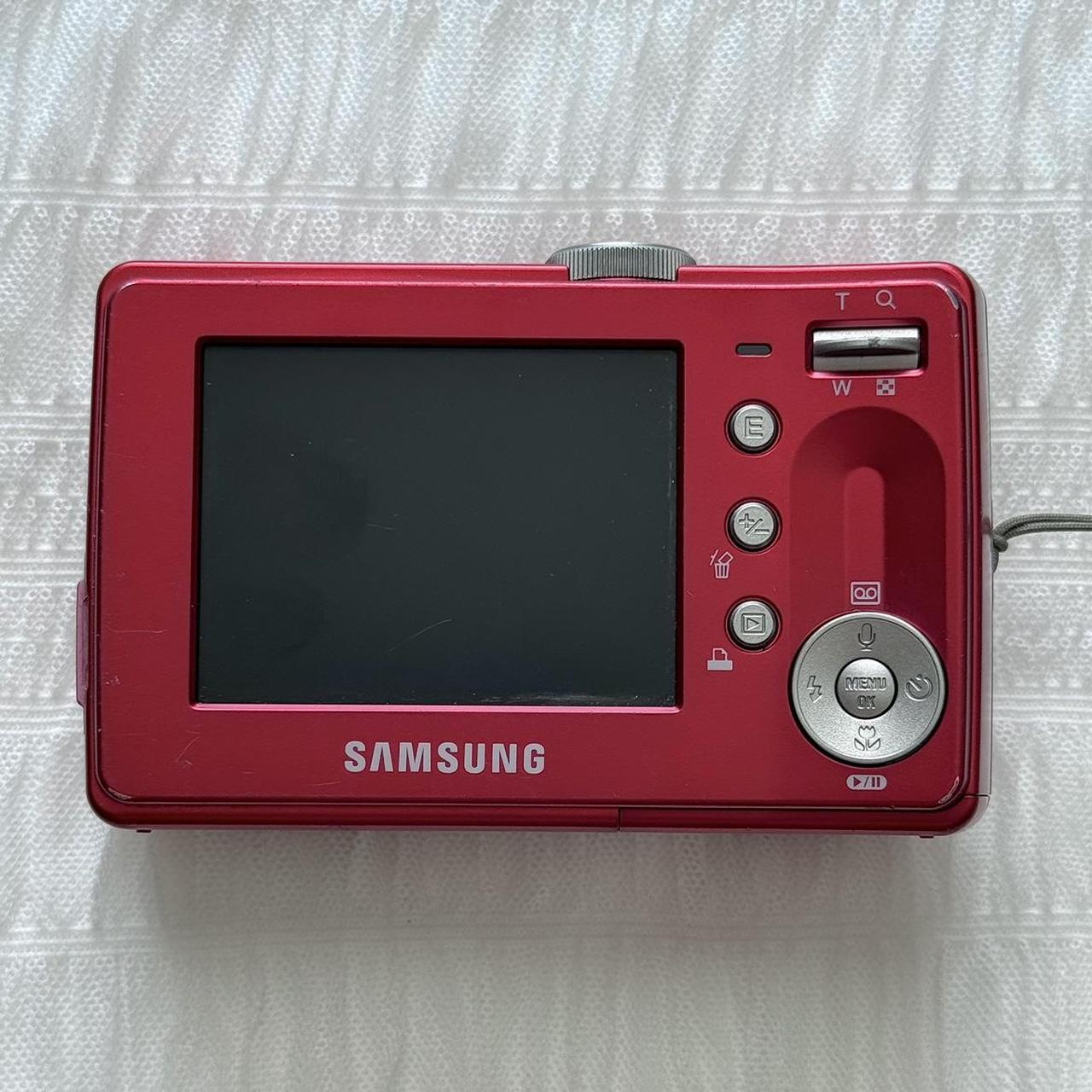 Samsung S630 Cherry Red Digital Camera 💗 Tested by... Depop