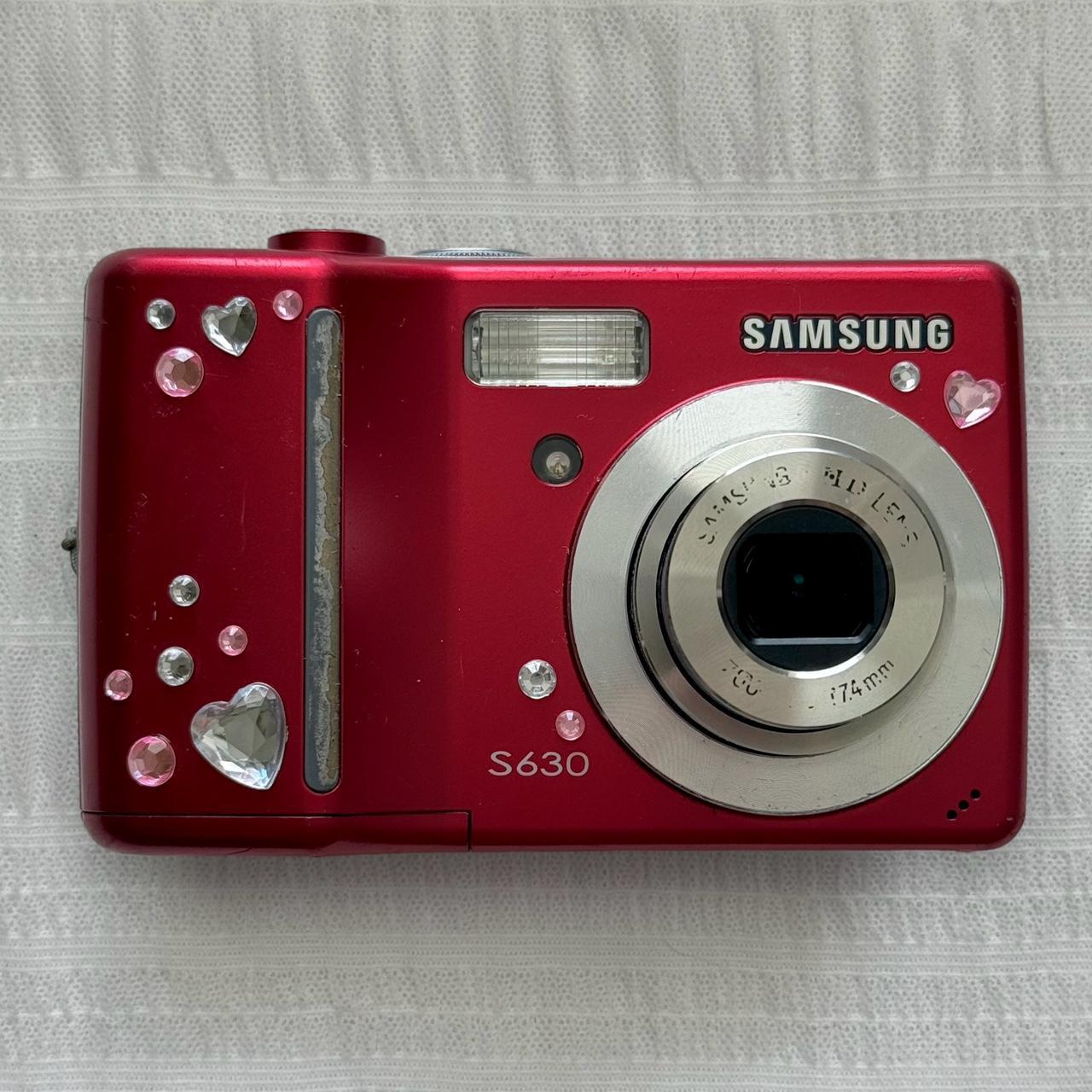 Samsung S630 Cherry Red Digital Camera 💗 Tested by... Depop