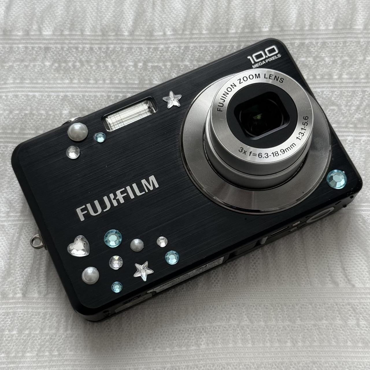 Fujifilm Finepix J20 Digital Camera Bundle 💗 Tested... Depop