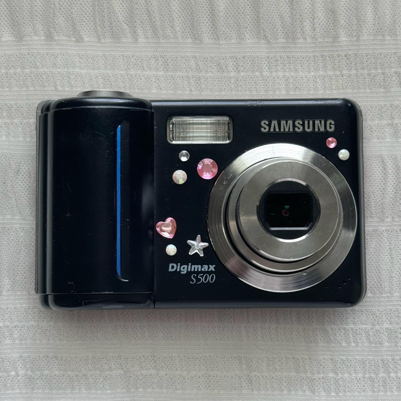 Samsung S500 Digital Camera 💗 Tested by our... - Depop